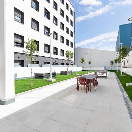 Micampus Xaudaro Student Residence Madrid Exteriér fotografie