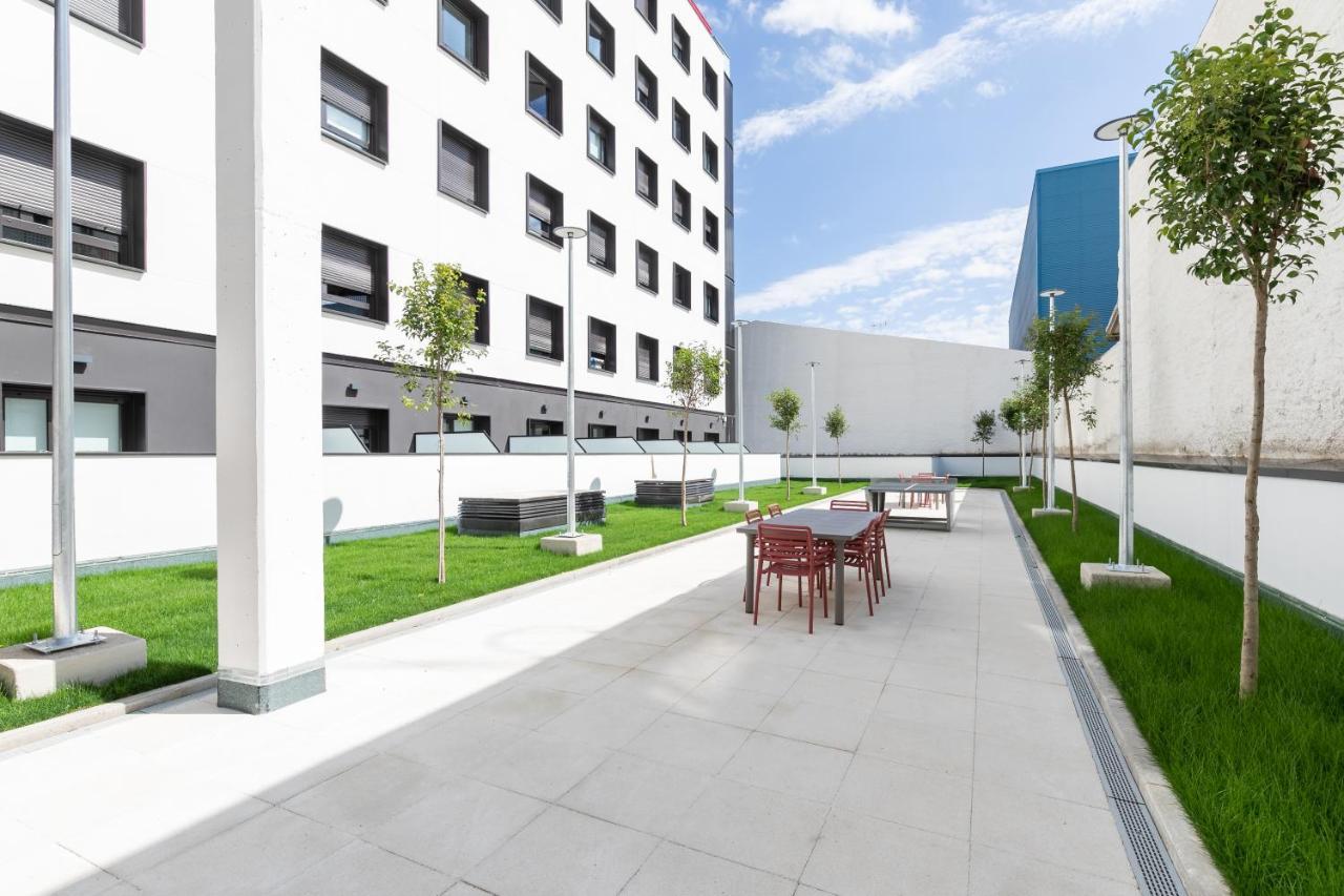 Micampus Xaudaro Student Residence Madrid Exteriér fotografie